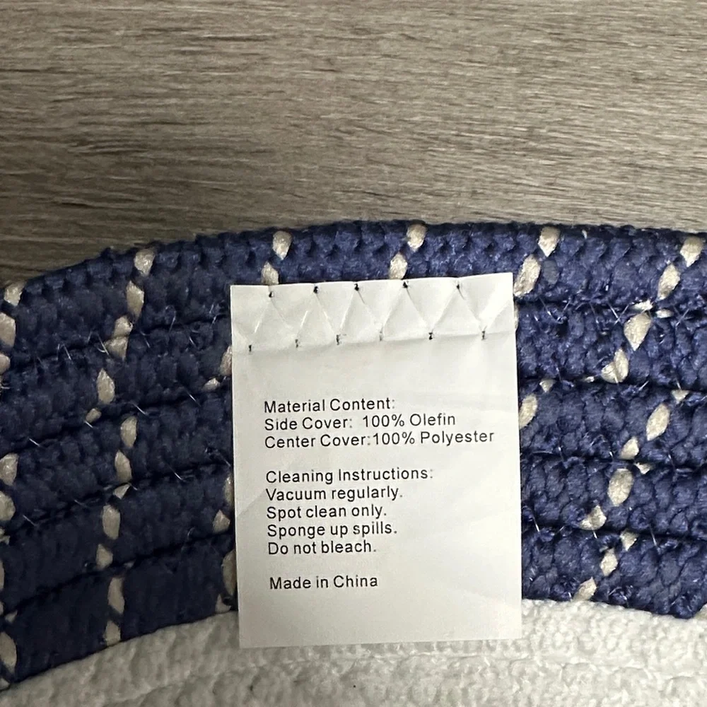 N/A oval rug
